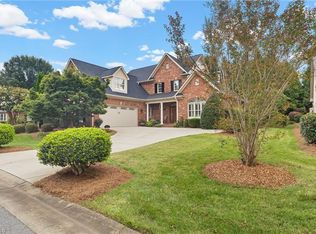 105 Sycamore Commons Ln, Bermuda Run, NC 27006