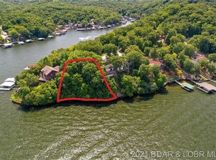 Oak Knoll Rd, Linn Creek, MO 65052