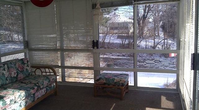 1st image of 230 10th Ave N