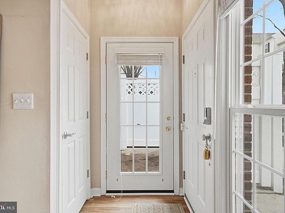 3rd image of 4656 Lawton Way