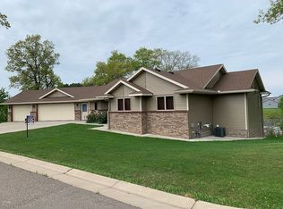 15019 Pondview Dr, Little Falls, MN 56345
