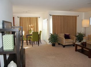 4754 Valmark Dr, Las Vegas, NV 89115