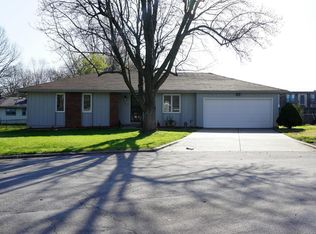 2928 S Galahad Ct, Springfield, MO 65807
