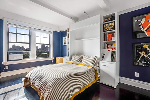 Rented by Compass | media 22