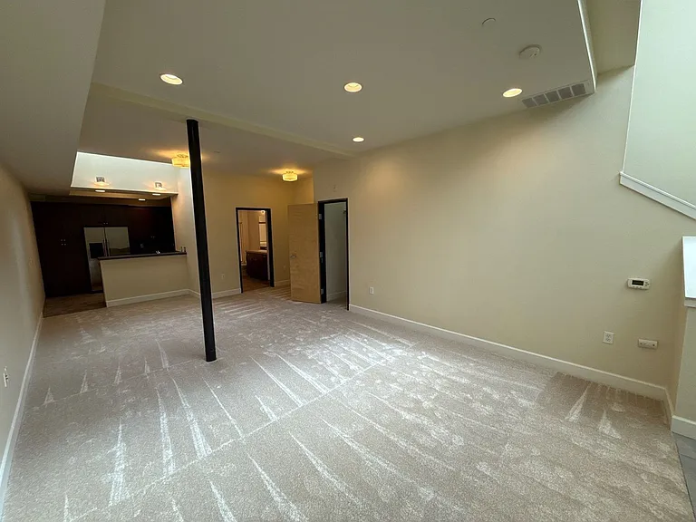 160 Liberty St NE #305 — Photo 3