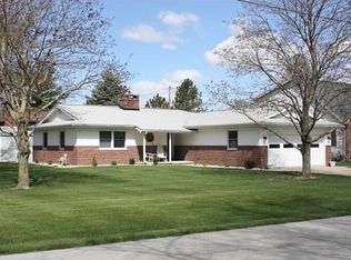 104 Haas Dr, Blissfield, MI 49228