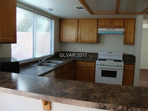 5th image of 9713 Biscayne Ln #0