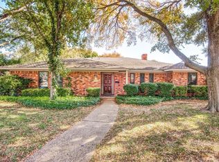 703 S Grove Rd, Richardson, TX 75081