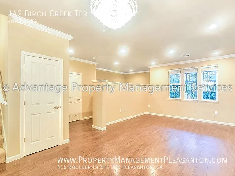 142 Birch Creek Ter — Photo 8