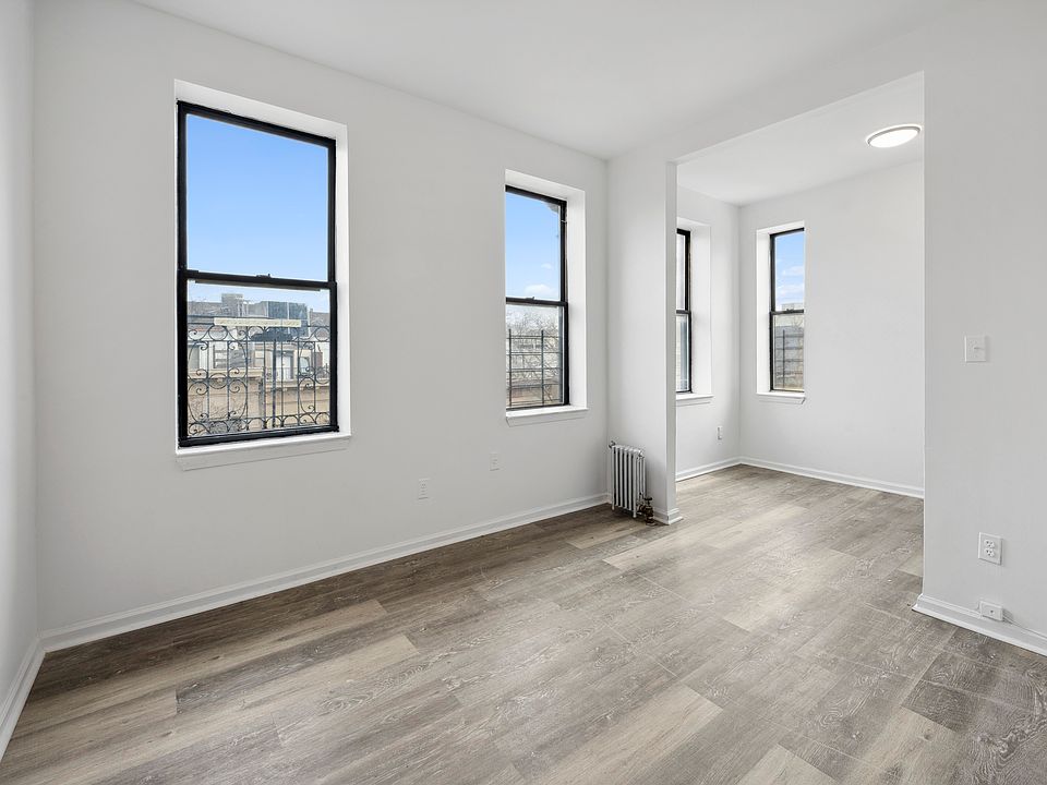 1st image of 420 W 146th St #12