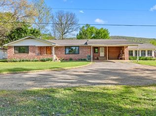401 NE Division St, Red Oak, OK 74563