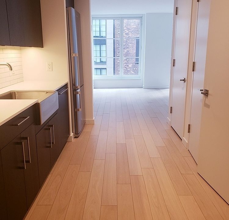 1st image of 535 W 43rd St #1F