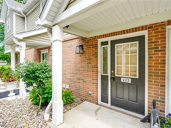 3rd image of 3328 Lenox Village Dr Unit 223