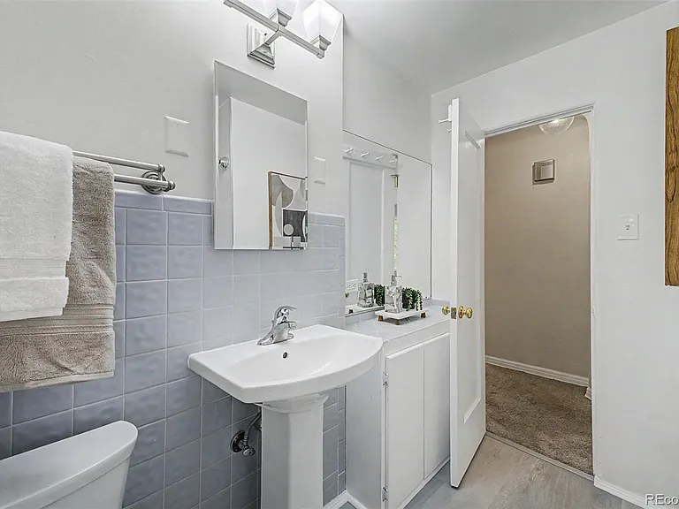 3028-3030 N Raleigh St (Duplex) - OPT 2 6/19/26  — Photo 33