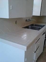 5th image of 608 N Lincoln St #A