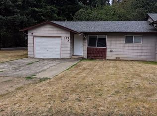 101 Studebaker Pl APT D, Castle Rock, WA