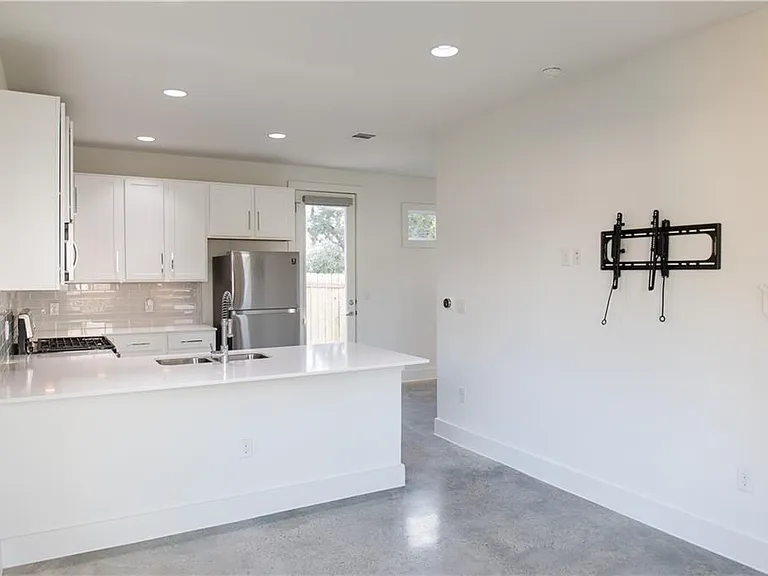 3415 Dalton St #B — Photo 5