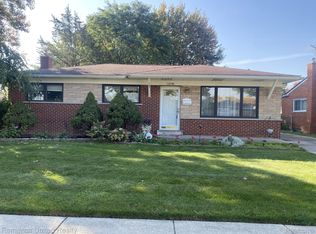 13246 Bloomfield Ave, Warren, MI 48089