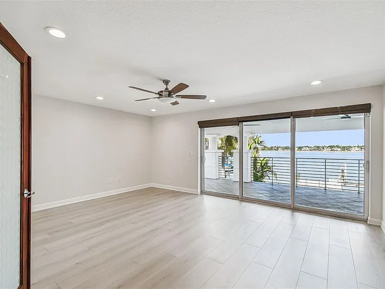 24 Adalia Ave — Photo 43