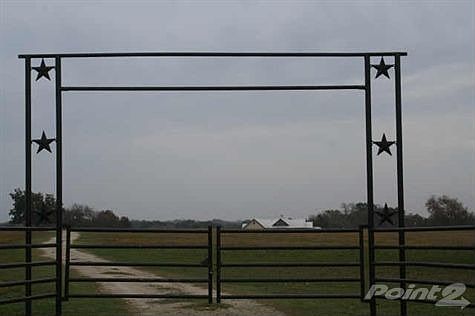 3rd image of 3120 NE County Road 1040