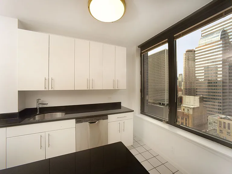 150 E 57th St #25A — Photo 8