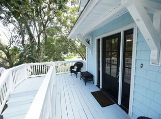 910 Tarpon Dr, Wilmington, NC 28409