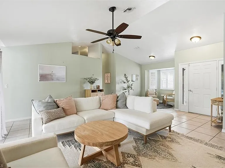 27376 Imperial Oaks Cir — Photo 6