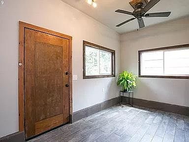 2nd image of 6935 SE 68th Ave