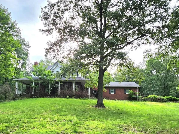 15339 Middle Creek Rd, Dexter, MO 63841