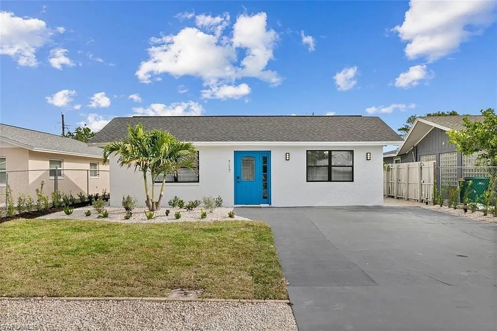 2 bed, 1.0 bath, 1500 sqft, $1,900 — Photo 2