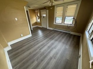 30 Beechwood Rd #1F, Brookhaven, PA 19015