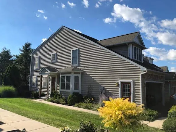 770 Keller Dr, Lititz, PA 17543