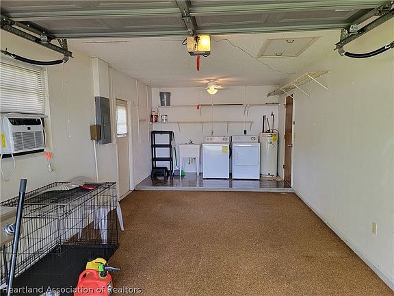 4th image of 1628 Meadowbrook St
