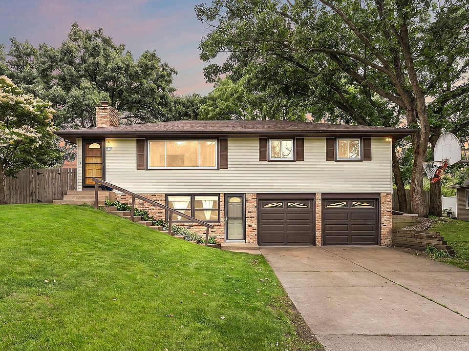 1st image of 2836 121st Ln NW