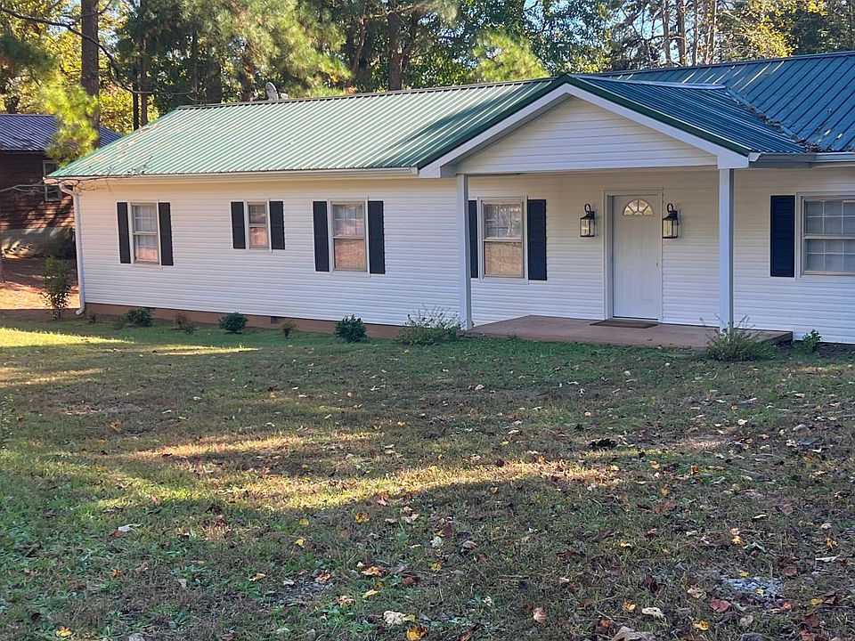 2nd image of 568 Citizens Rd