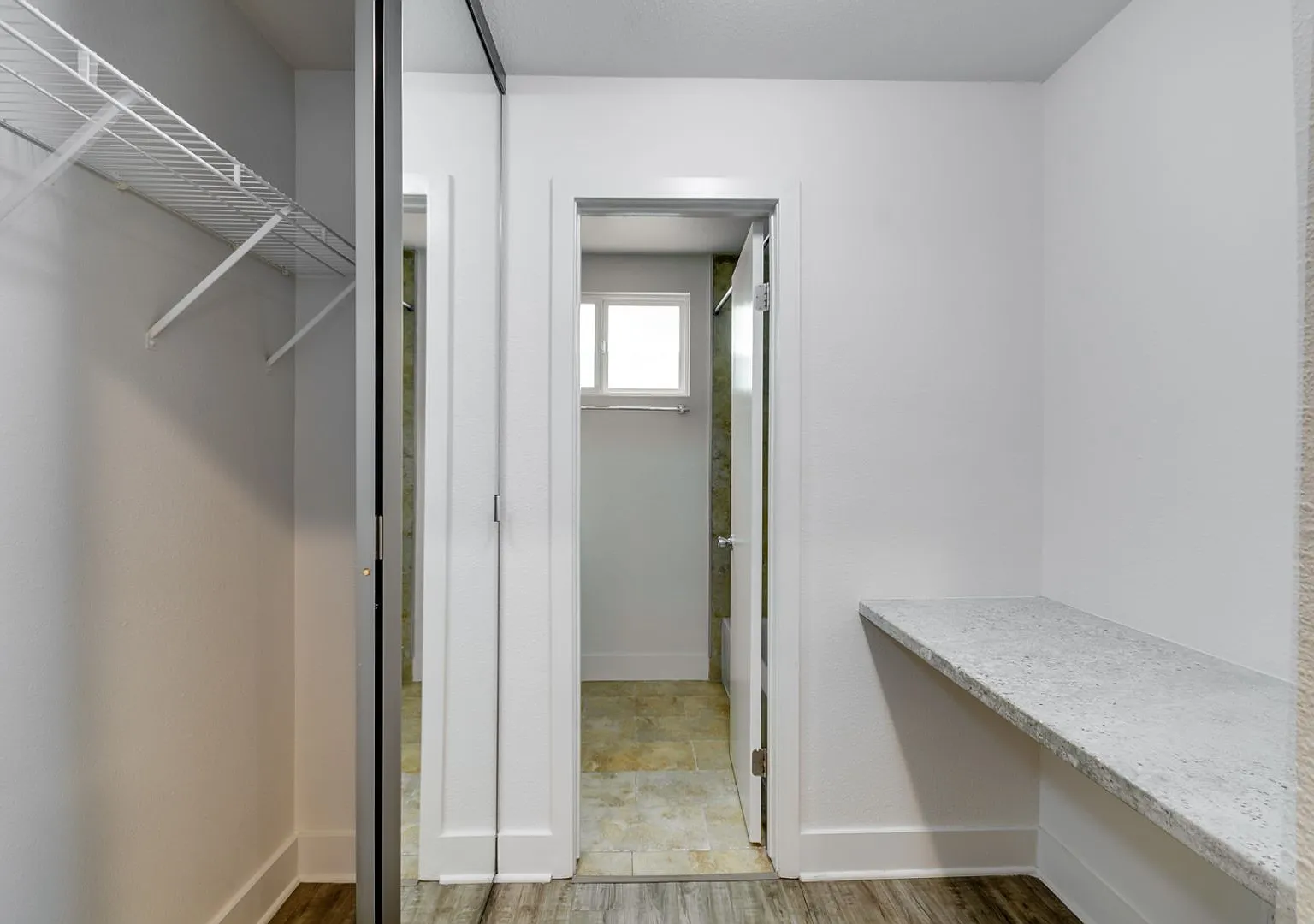 Canyonwood Apartments — Photo 3