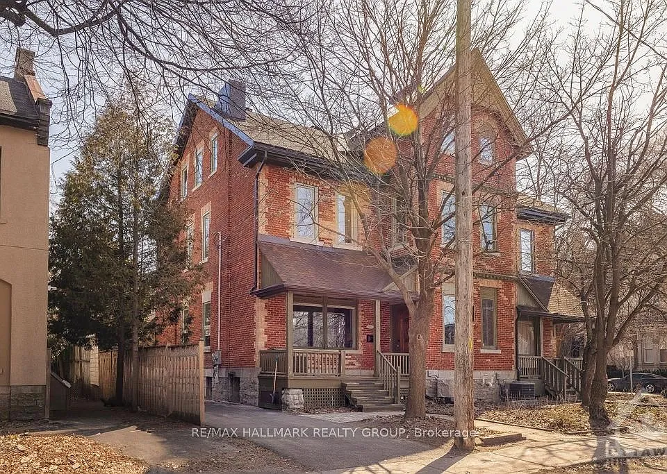 252 Daly Ave