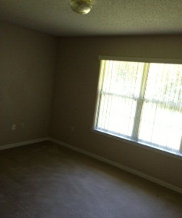 3rd image of 13 Lema Ln