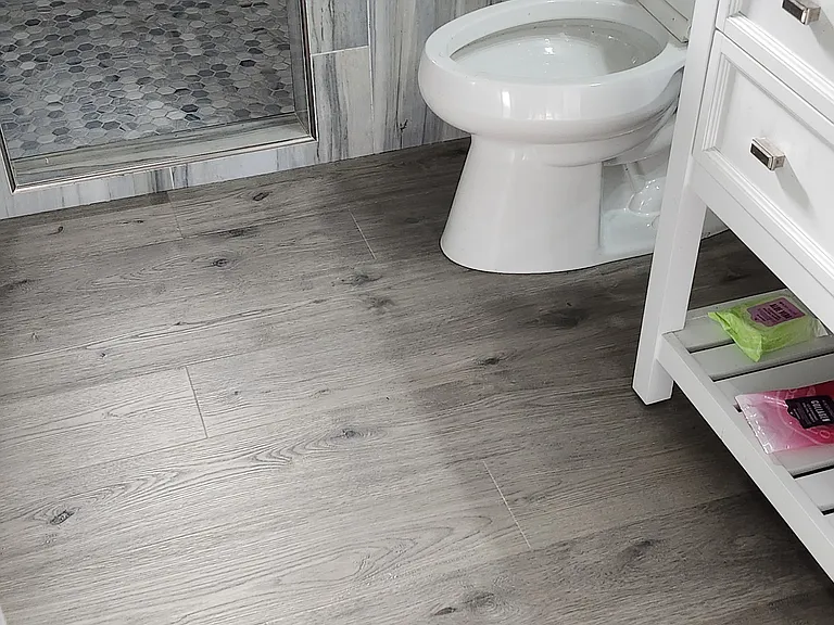 111 Summit Dr — Photo 2