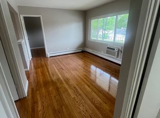 4915 W Columbus Dr APT 2, Oak Lawn, IL 60453
