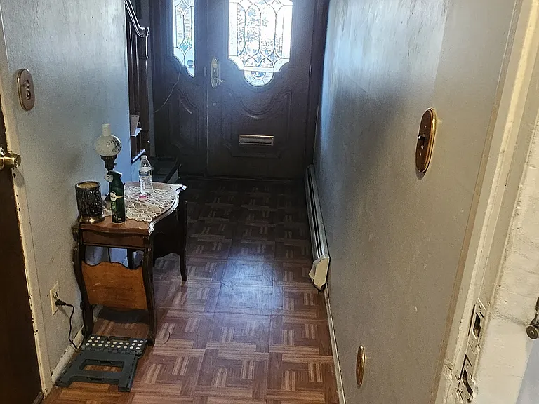 21 Sunset Ave #1 — Photo 3