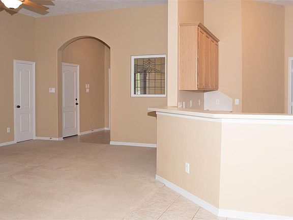 5th image of 922 Mackintosh Dr