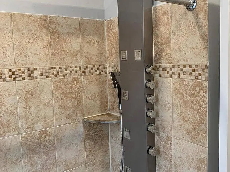 402 W Walnut Ln #A — Photo 13