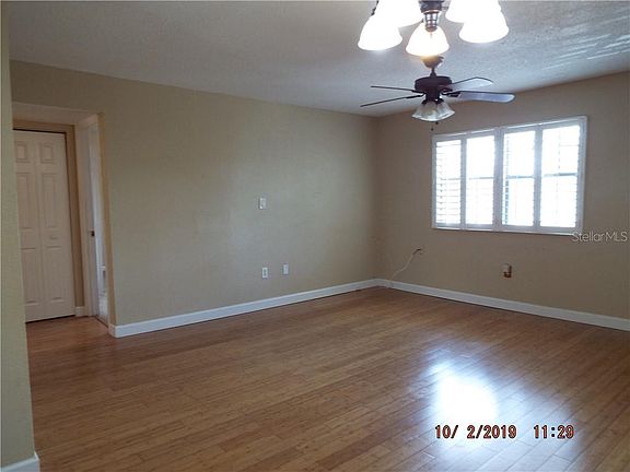 5th image of 206 Pine Tulip Ct APT 201