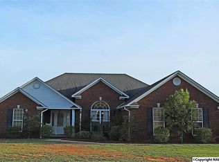 559 Thompson Rd, Decatur, AL 35603