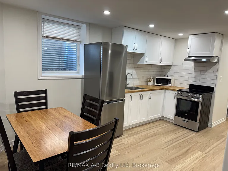 1522 Caen Ave #LOWE — Photo 8