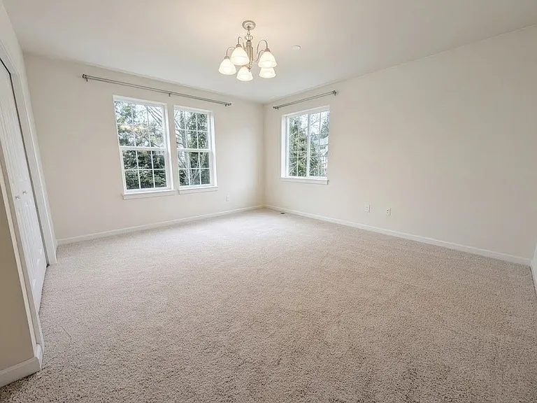 18200 NE 110th St — Photo 13
