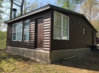 977 Cecil Rd, Robbins, TN 37852