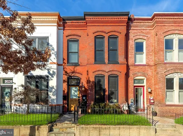 1304 Emerald St NE, Washington, DC 20002