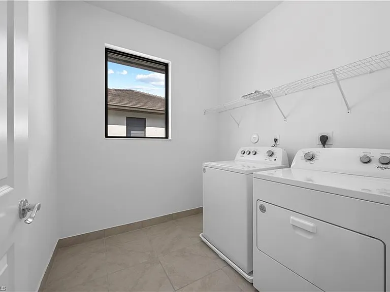 5032 Frattina St — Photo 22